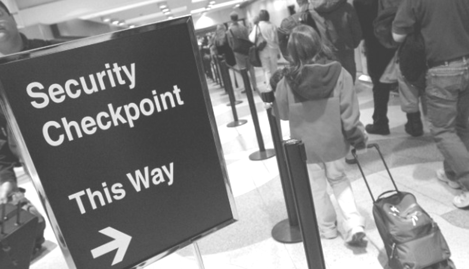 Airport_SecurityCheckpoint